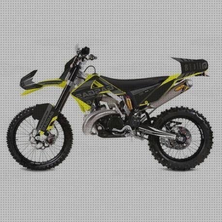 ¿Dónde poder comprar plasticos plasticos moto enduro gas gas 2006?